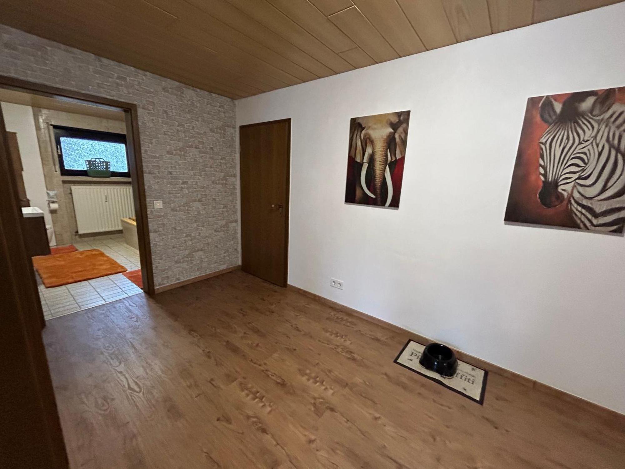 Ferien- Und Monteurwohnung Zum Waldblick Exterior foto
